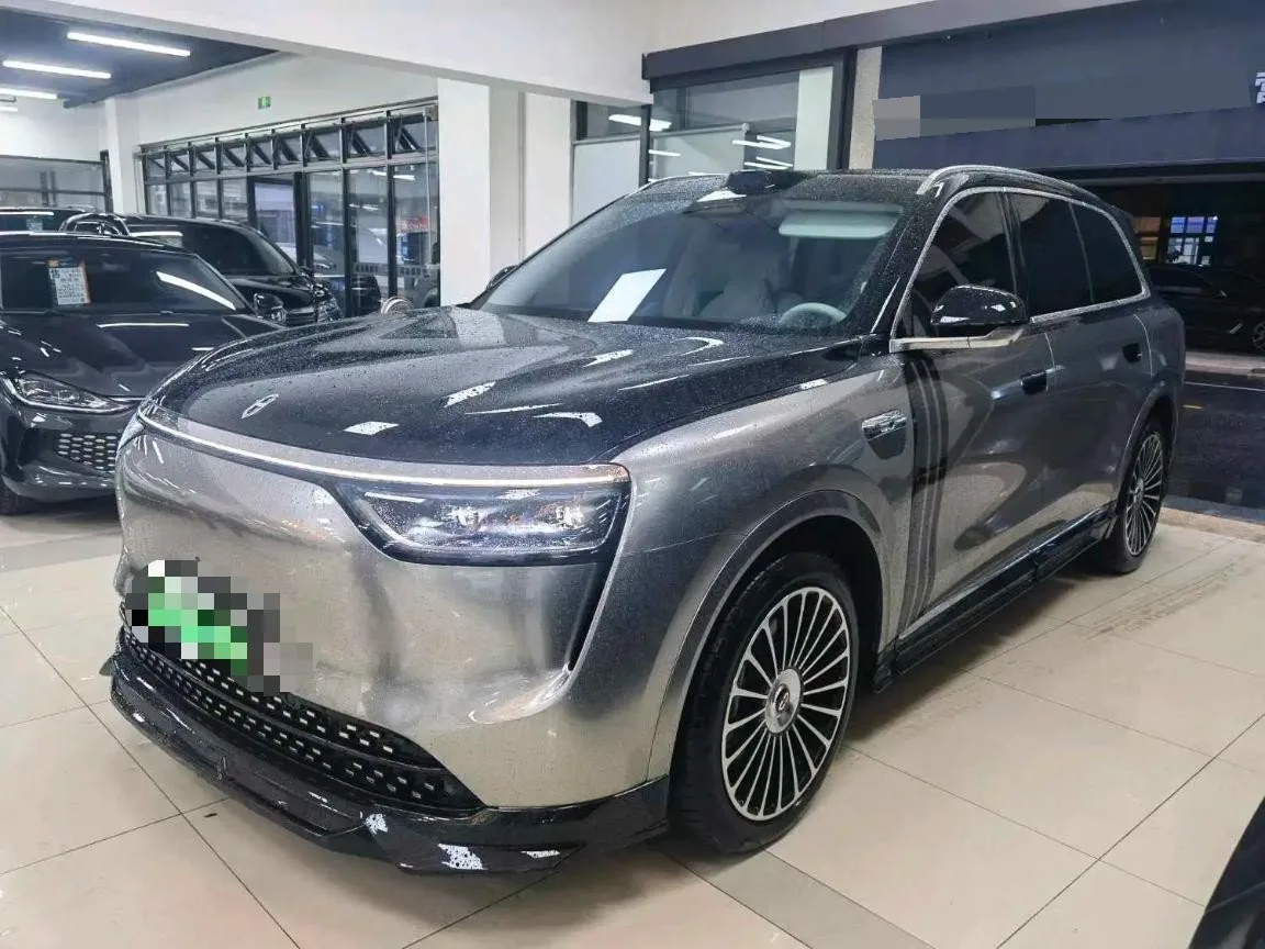 Wenjie M8 2025 Range Extended Max+ Version 53.4kWh 6-Seater