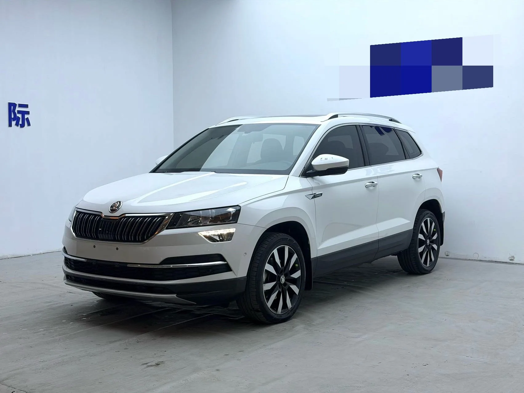 Karoq 2021 TSI280 Luxury Edition