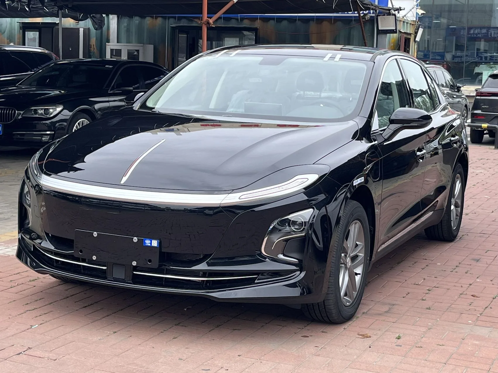 Hongqi 2025 E-QM5 610km PLUS Automatic Transmission