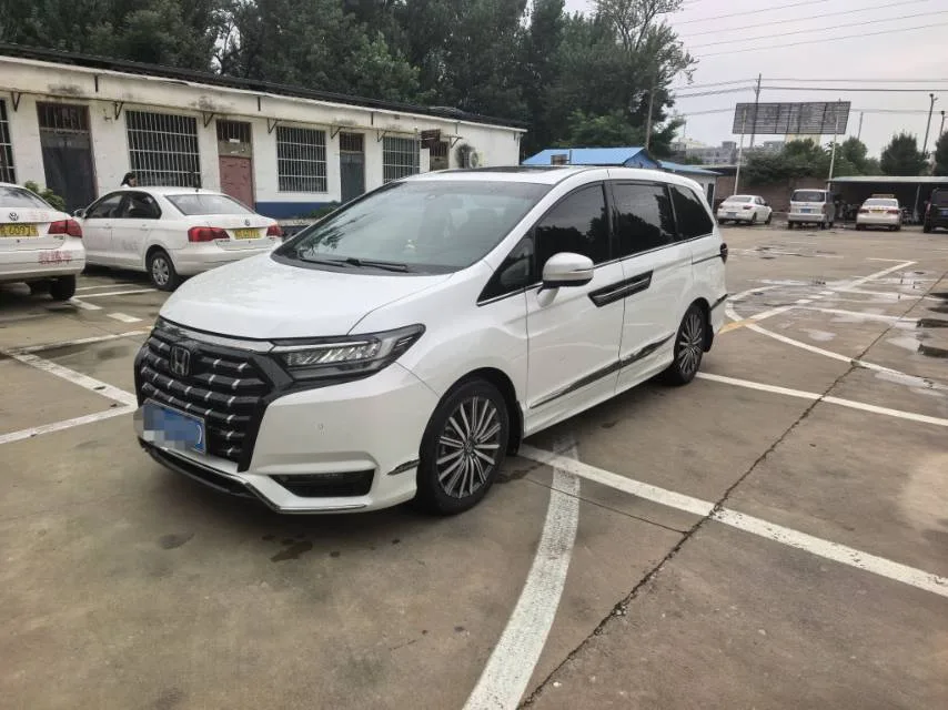 Elysion 2022 2.0L e:HEV Supreme Edition