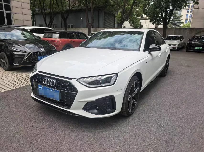 2024 Audi A4L 2.0 TFSI 40 TFSI Luxury Sport Edition, Automatic Transmission