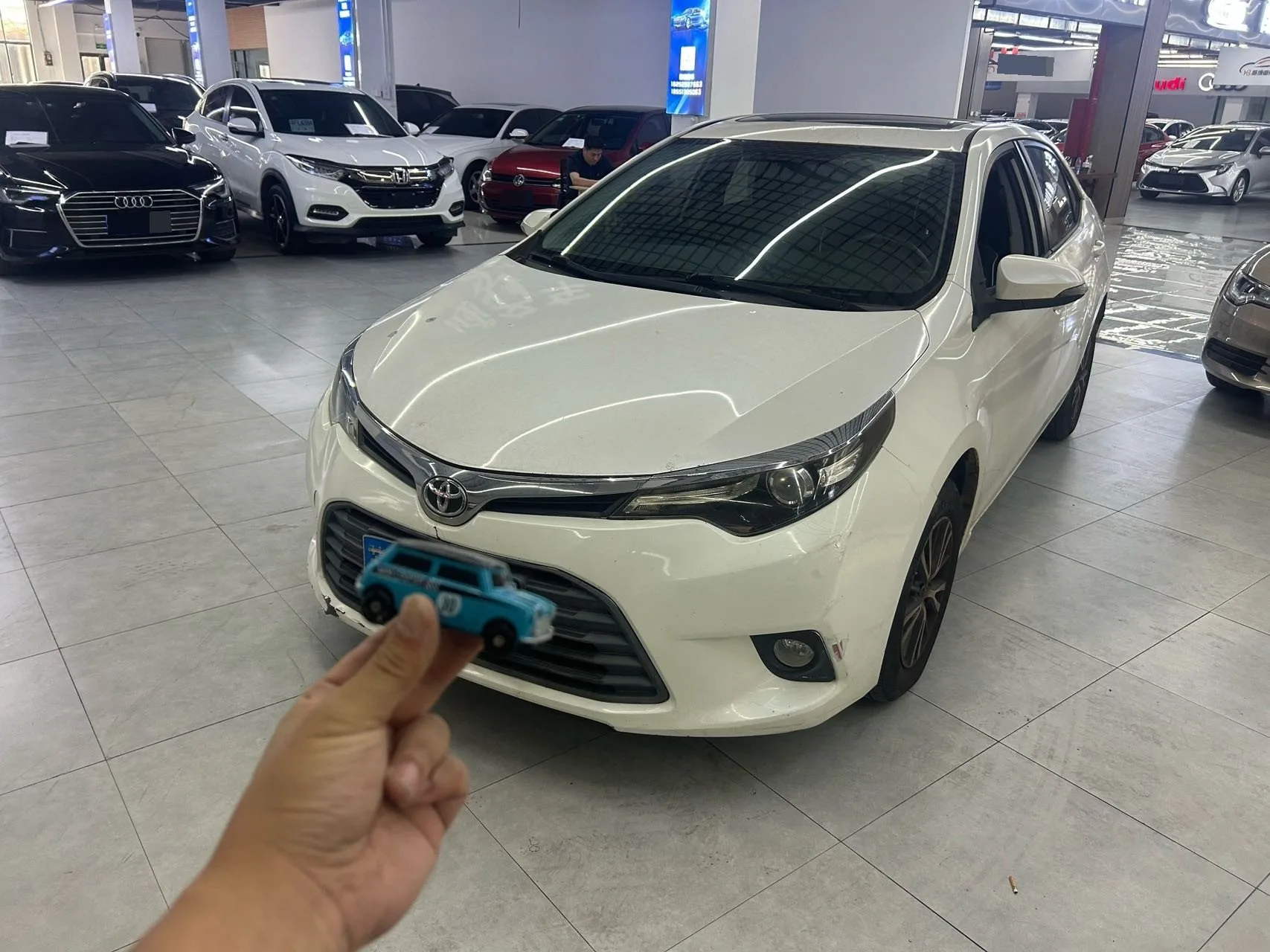 2014 花冠 阿尔蒂斯 1.6G CVT 精英 版