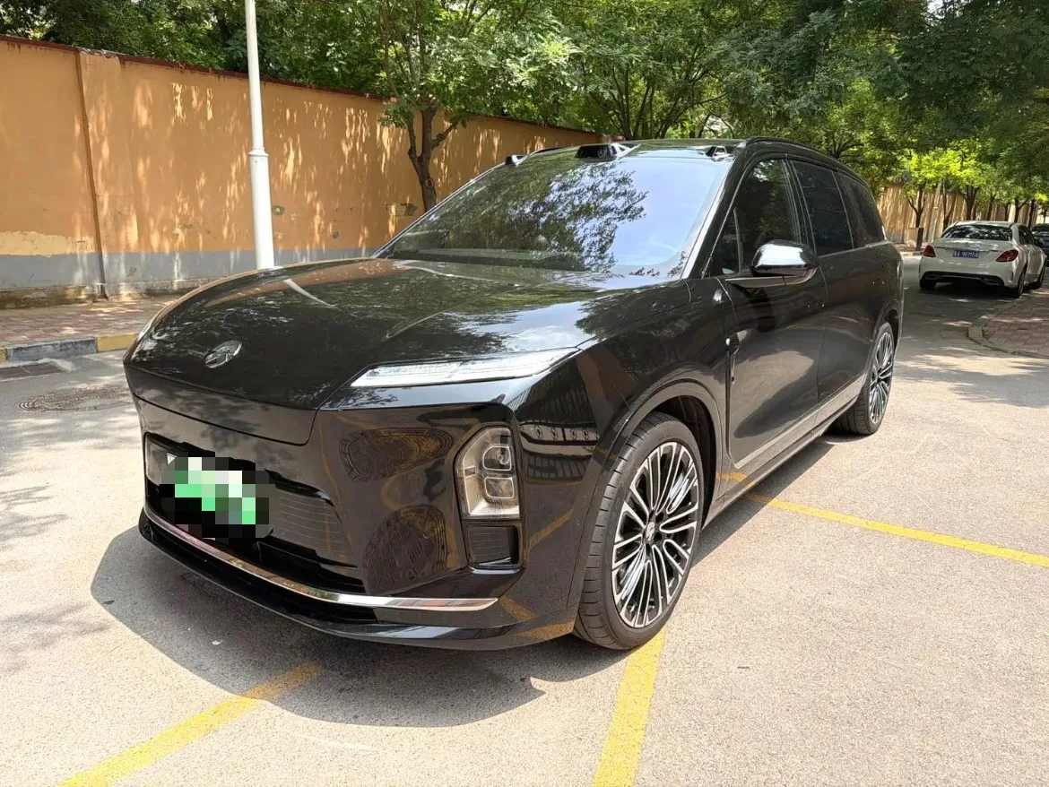 NIO 2026 ES8 6-seater Executive Signature Edition Automatic
