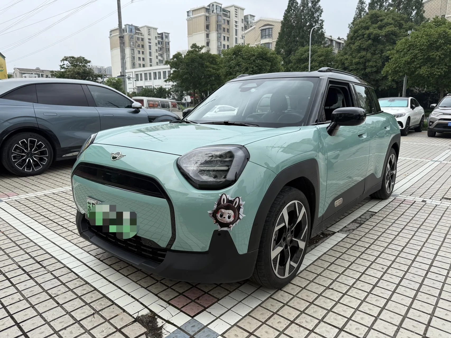 2025 MINI Aceman E Aceman E Classic Edition, Automatic Transmission
