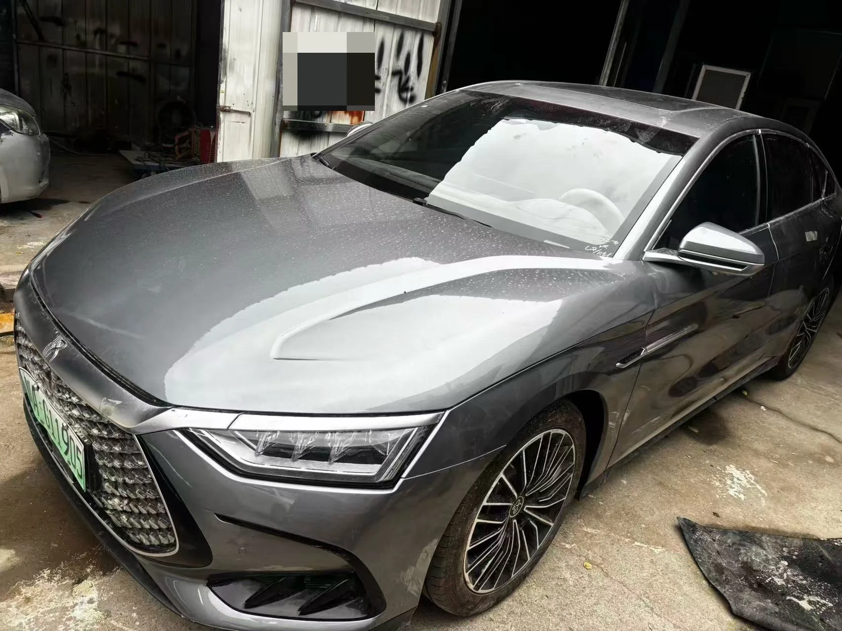 BYD 2024 Han DM-i 1.5T CVT Glory Edition 121KM Premium Automatic