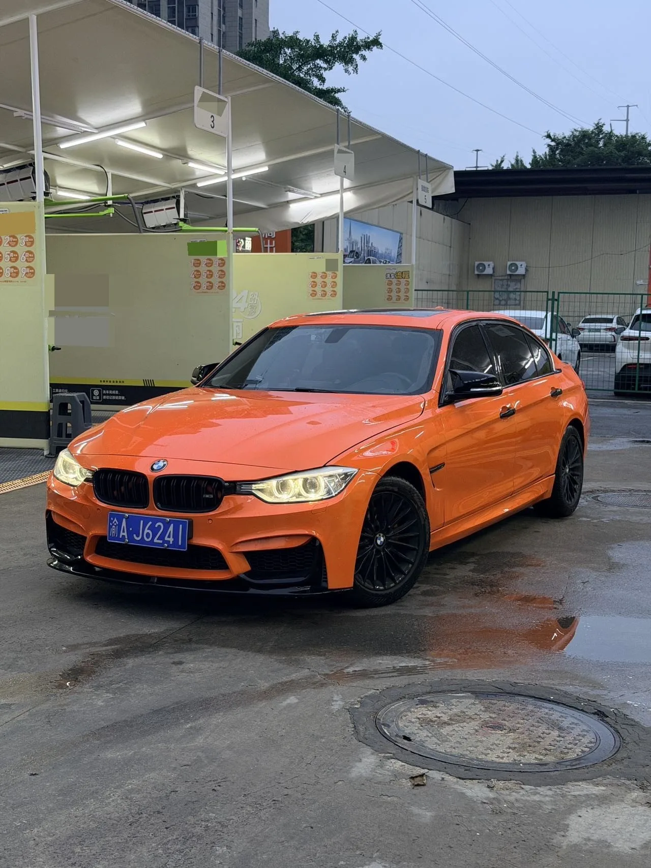 2013 BMW 3 Ряд Триста двадцать литров М Спорт Упаковка