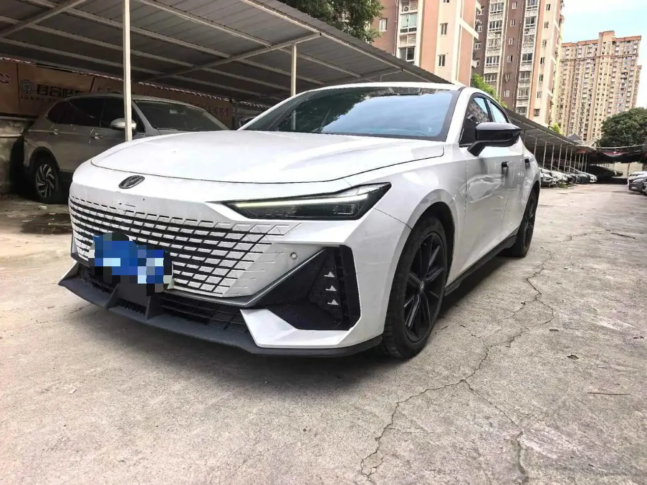 Changan UNI-V 2022 1.5T Premium Edition