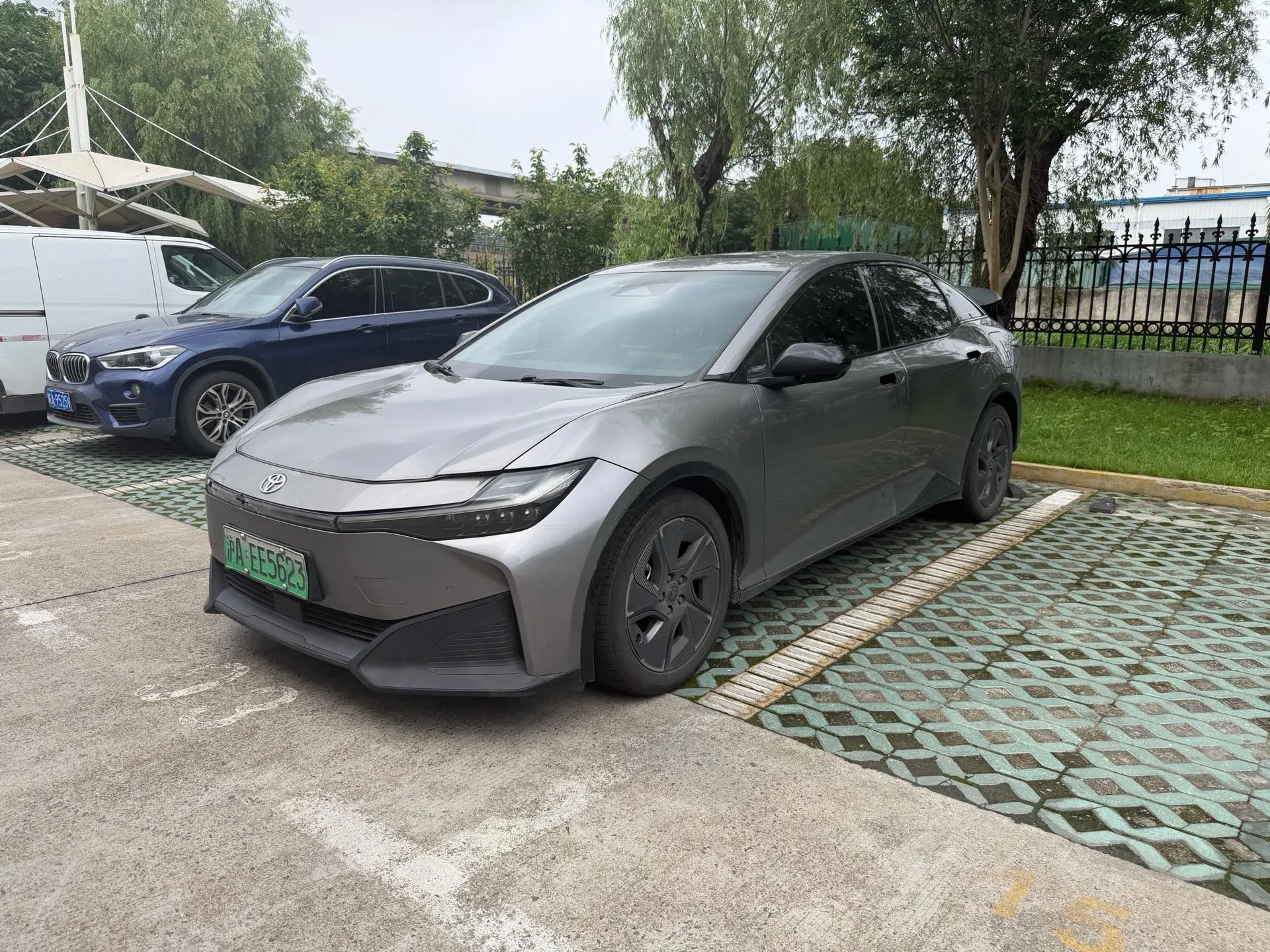 Toyota 2023 bZ3, 616km Long Range PRO, Automatic Transmission