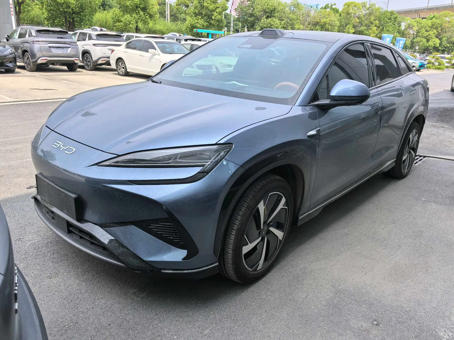 BYD 2025 Hai Shi 07 EV 610 Smart Driving Edition, Automatic Transmission