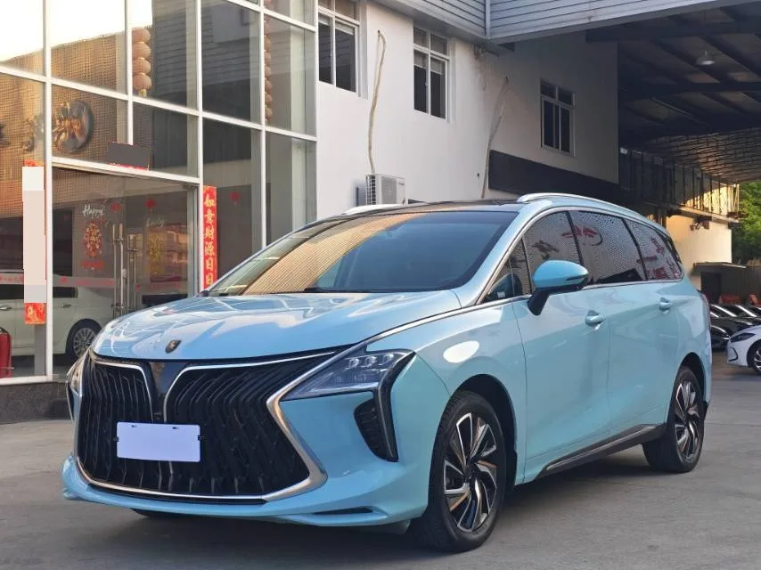 Fengxing Yacht 2022 1.5T DCT Lanyue Edition