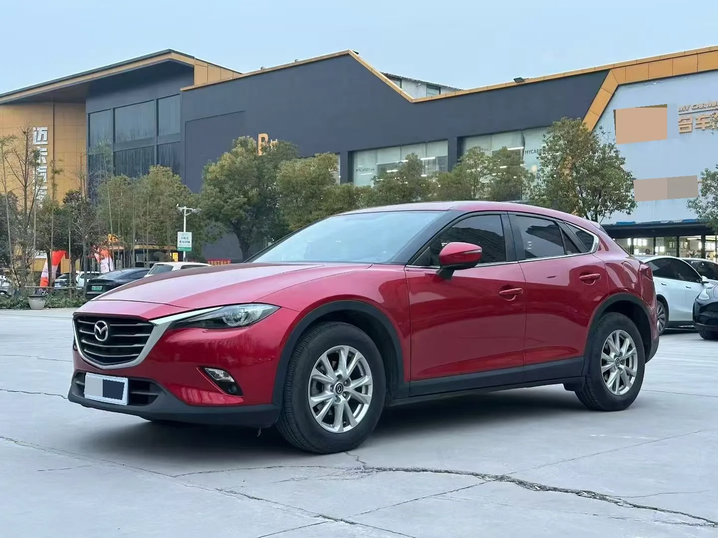 Mazda CX-4 2016 2.0L Automatic 2WD Blue Sky Premium Edition