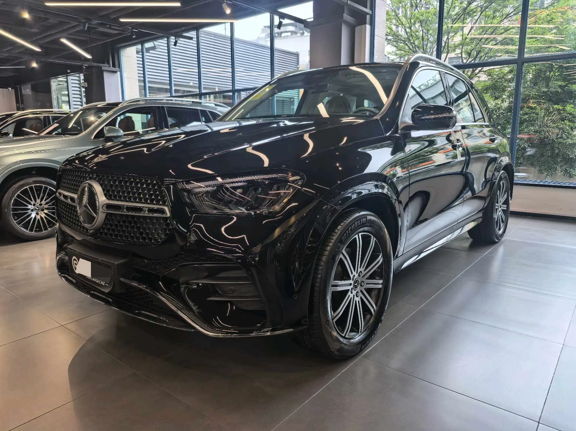 Mercedes-Benz GLE (Imported) 2025 Model Year GLE 350 4MATIC 48V 2.0T Style Edition Automatic Transmission