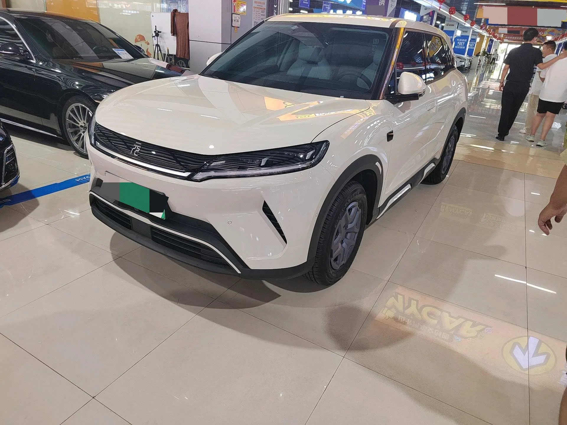 BYD 2025 Yuan UP Smart Driving Edition 401KM Vitality Edition Automatic