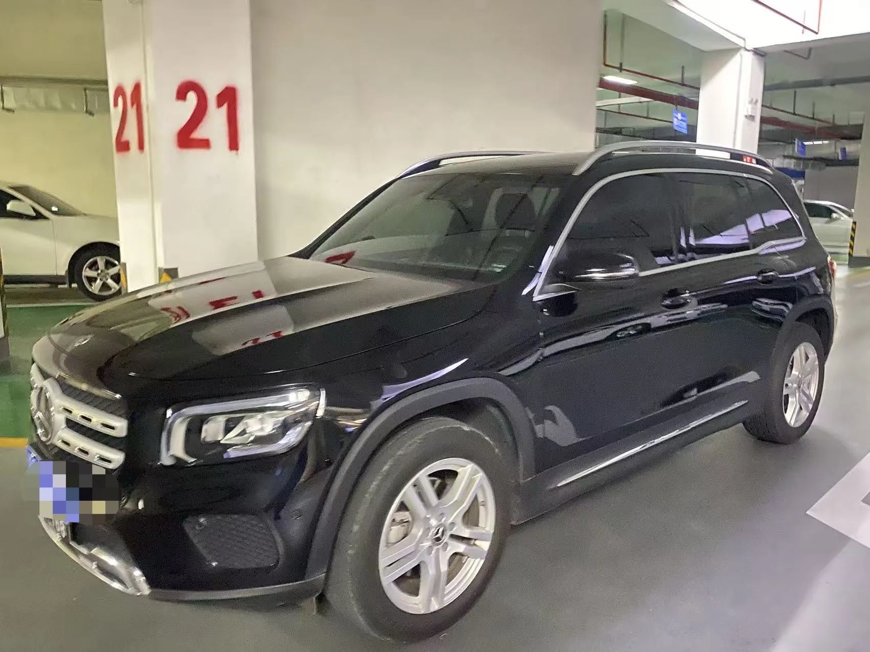 Mercedes-Benz GLB 2023 Fashion Edition