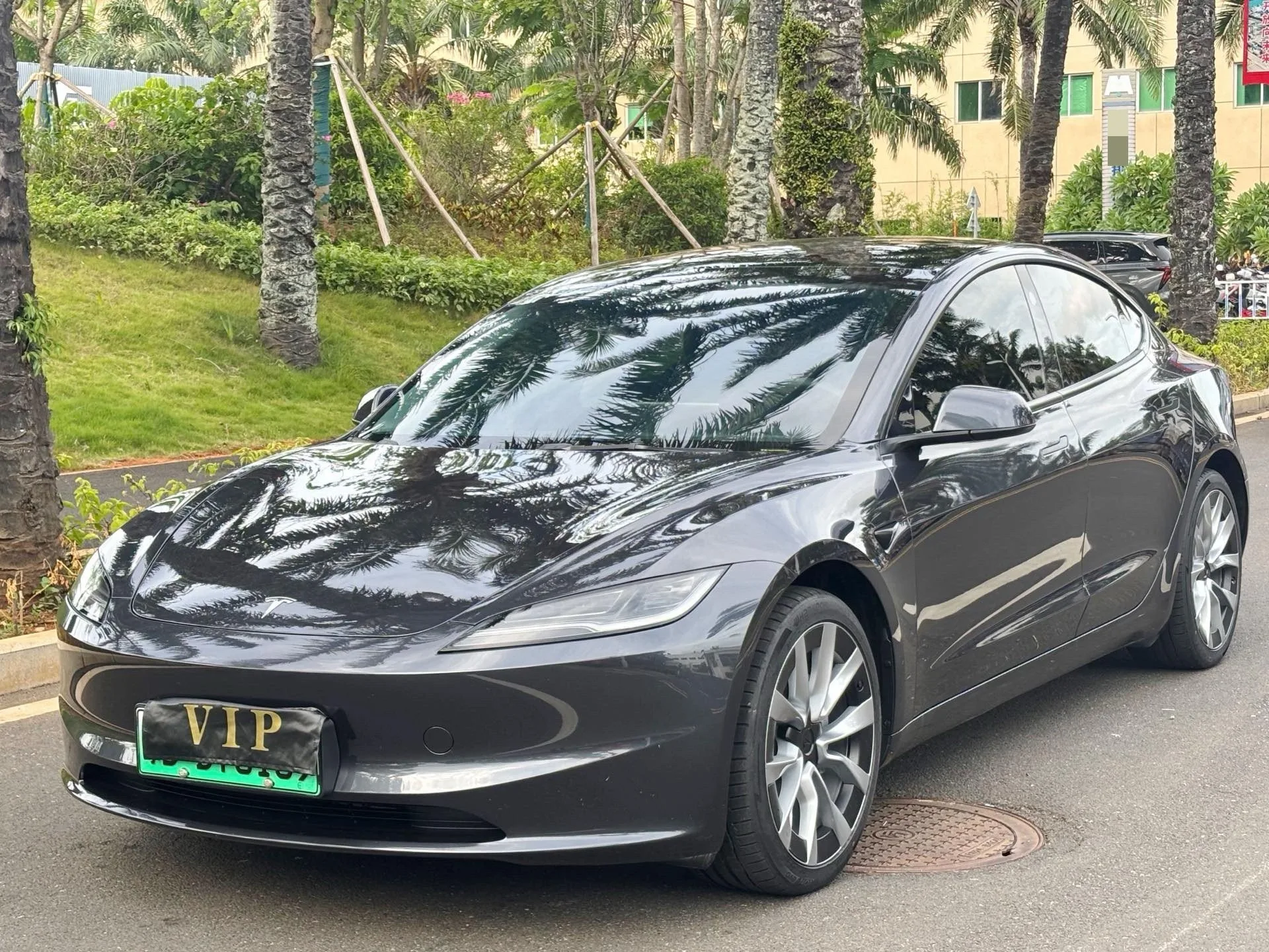 Model 3 2023 Rear-Wheel Drive