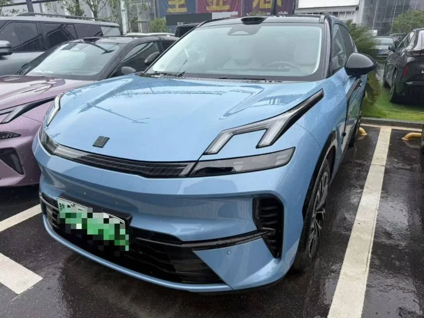 Lynk & Co 2026 Model 08 EM-P 1.5T 210 AWD Performance Ultra H7 Automatic