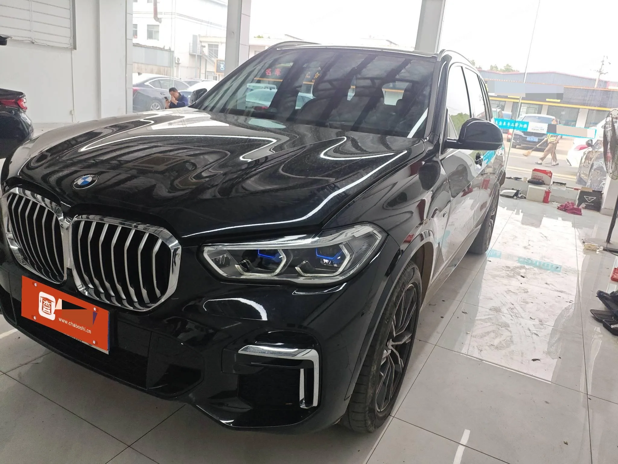 BMW X5 2022 xDrive 30Li M Sport Package