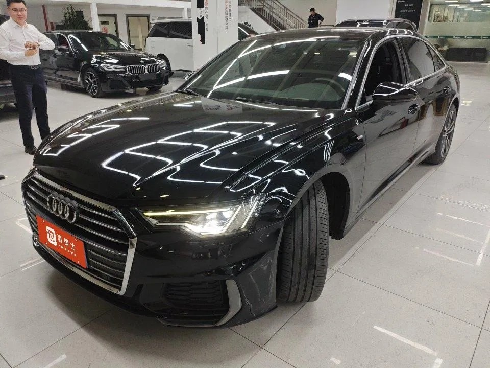 奥迪 A6L 2020 40 TFSI 奢华 动态的
