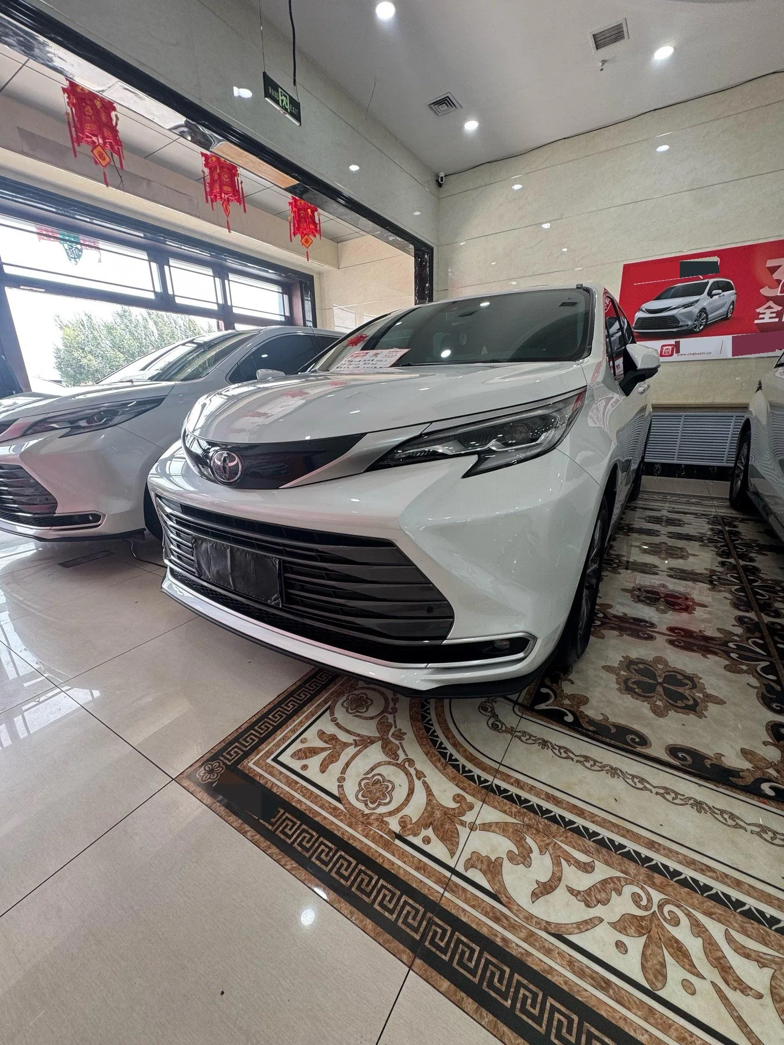 Toyota 2026 Sienna 2.5 CVT AWD Luxury Edition Automatic Transmission