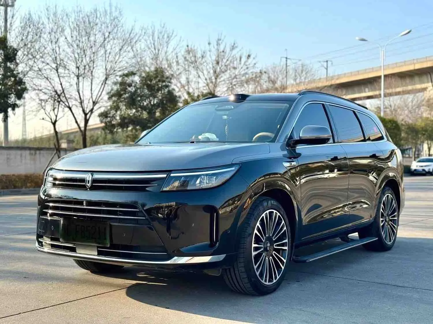 AITO 2024 Model M7 Intelligent Driving 4WD Max Edition 5-seater Automatic