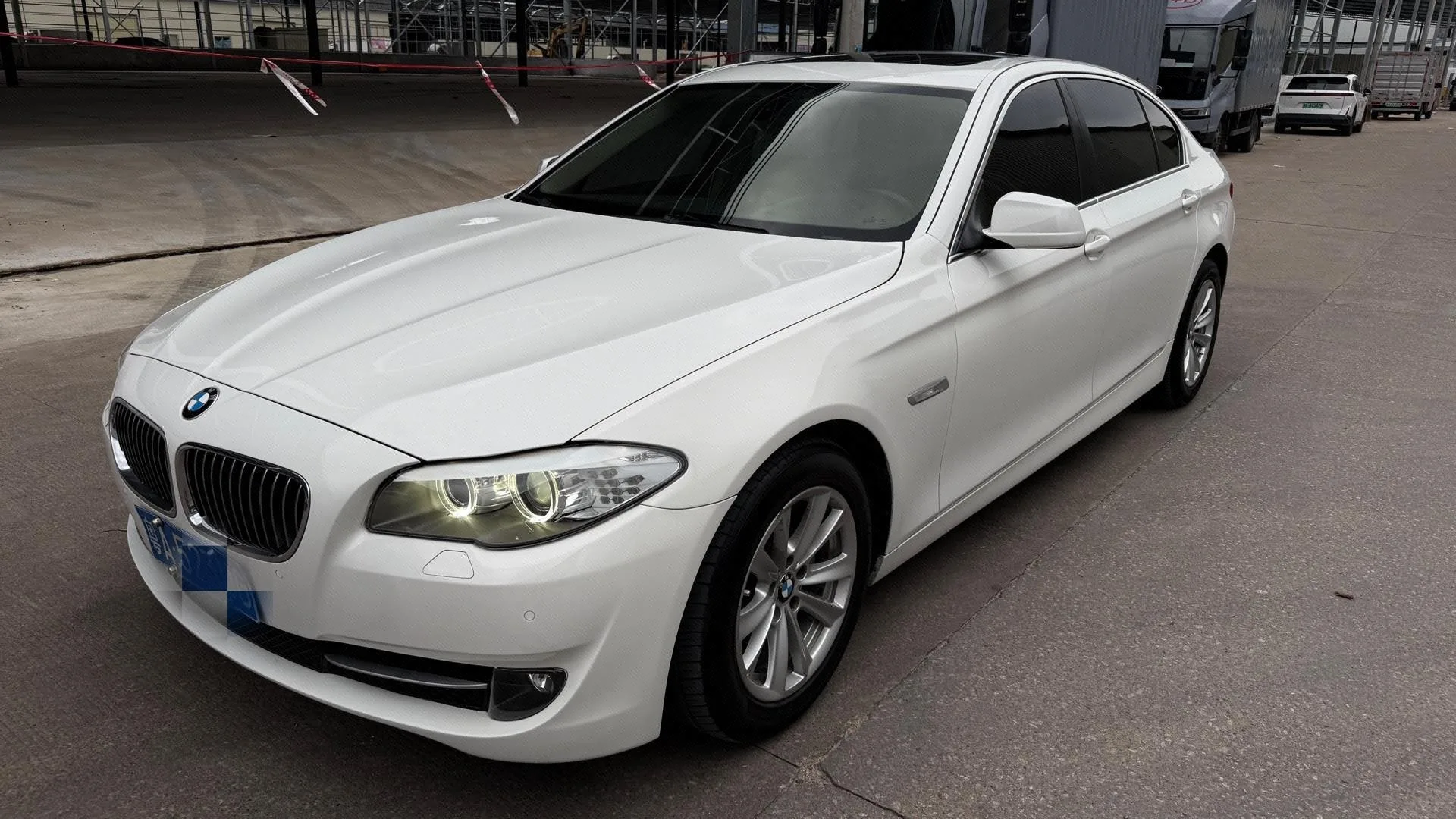 BMW 5 Series 2012 523Li Luxury