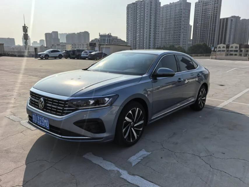 2022 Volkswagen Passat 330TSI Elite Edition