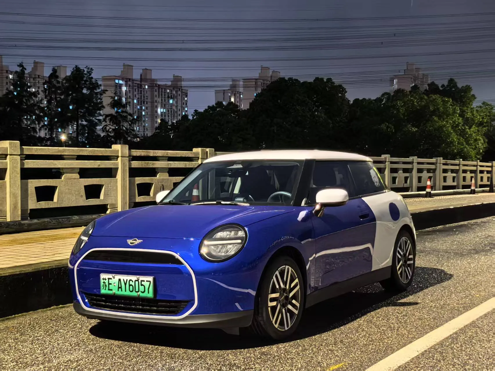 MINI 2025 Mini Cooper E 466 km Cooper E Classic Edition (Facelift) Automatic Transmission