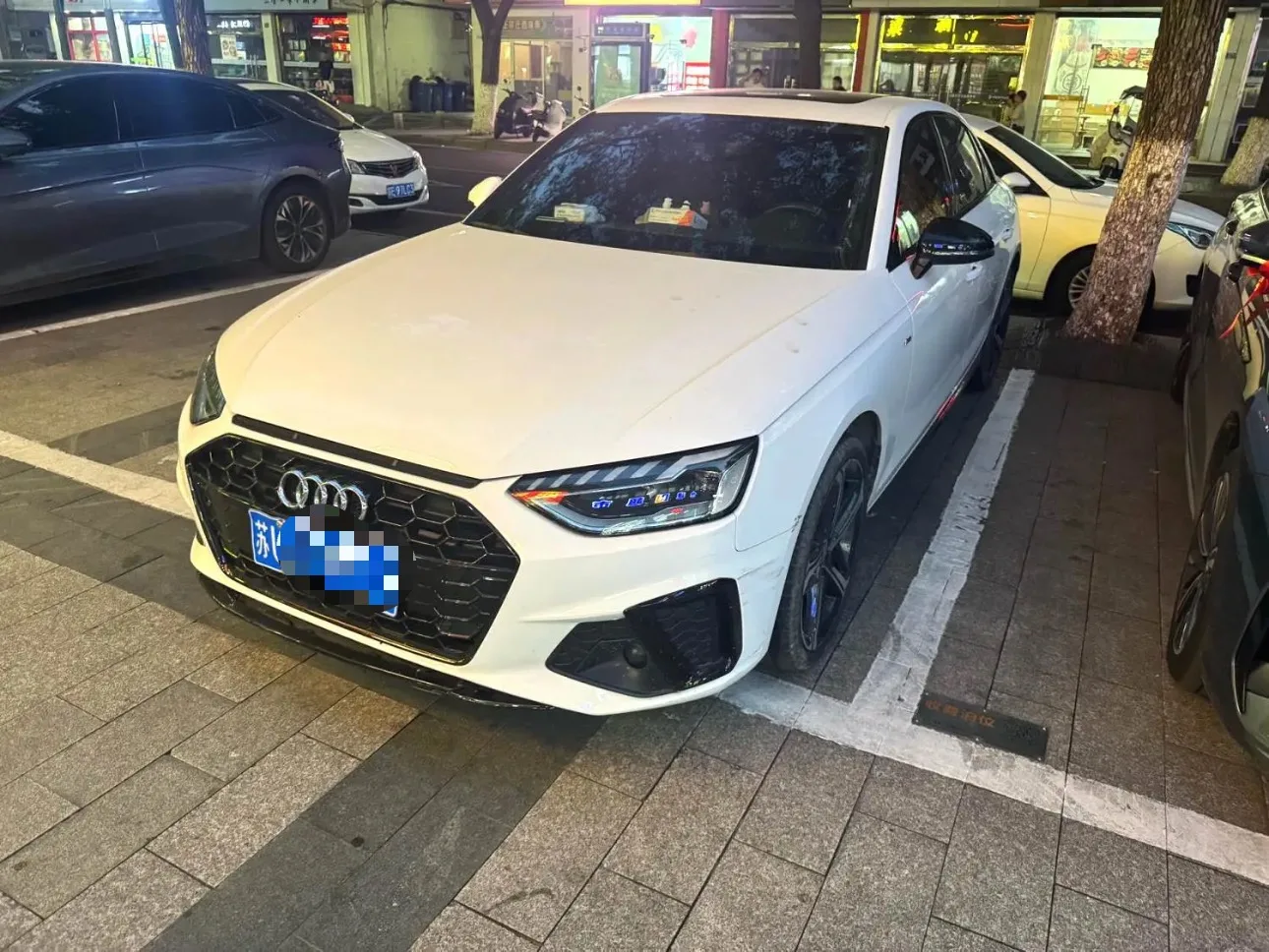 Audi 2024 A4L 2.0TFSI 40TFSI Luxury Dynamic Automatic