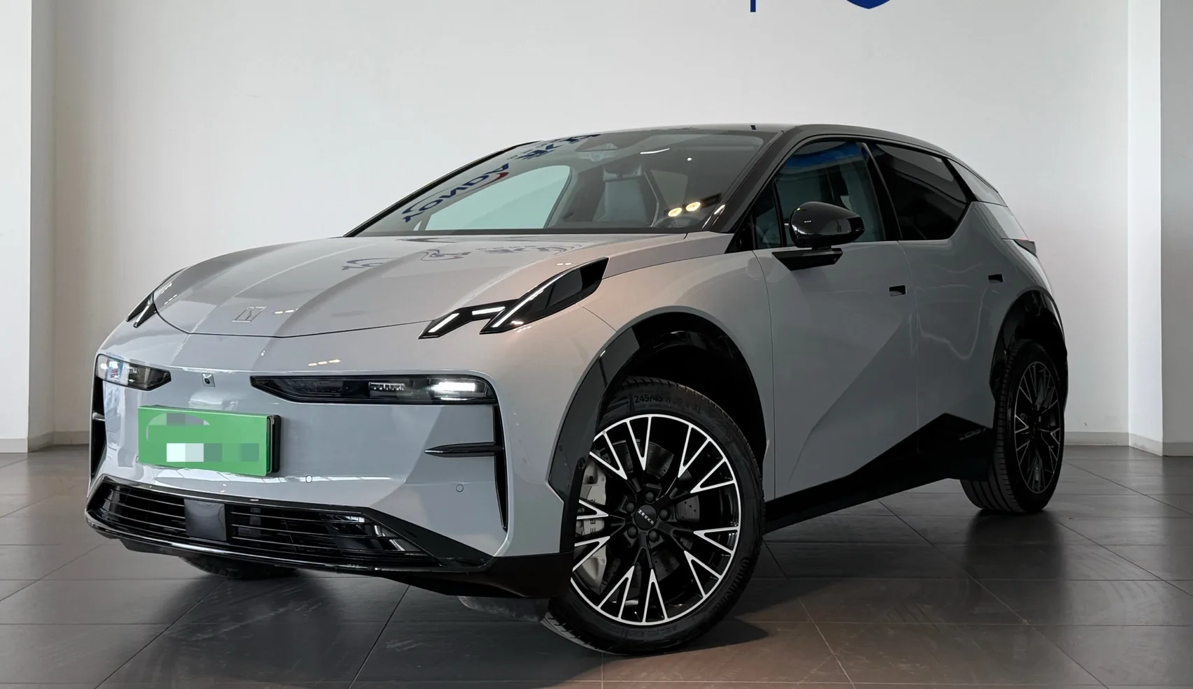 JiKrypton 2025 JiKrypton X 5-Seat 4WD Sport Edition Automatic
