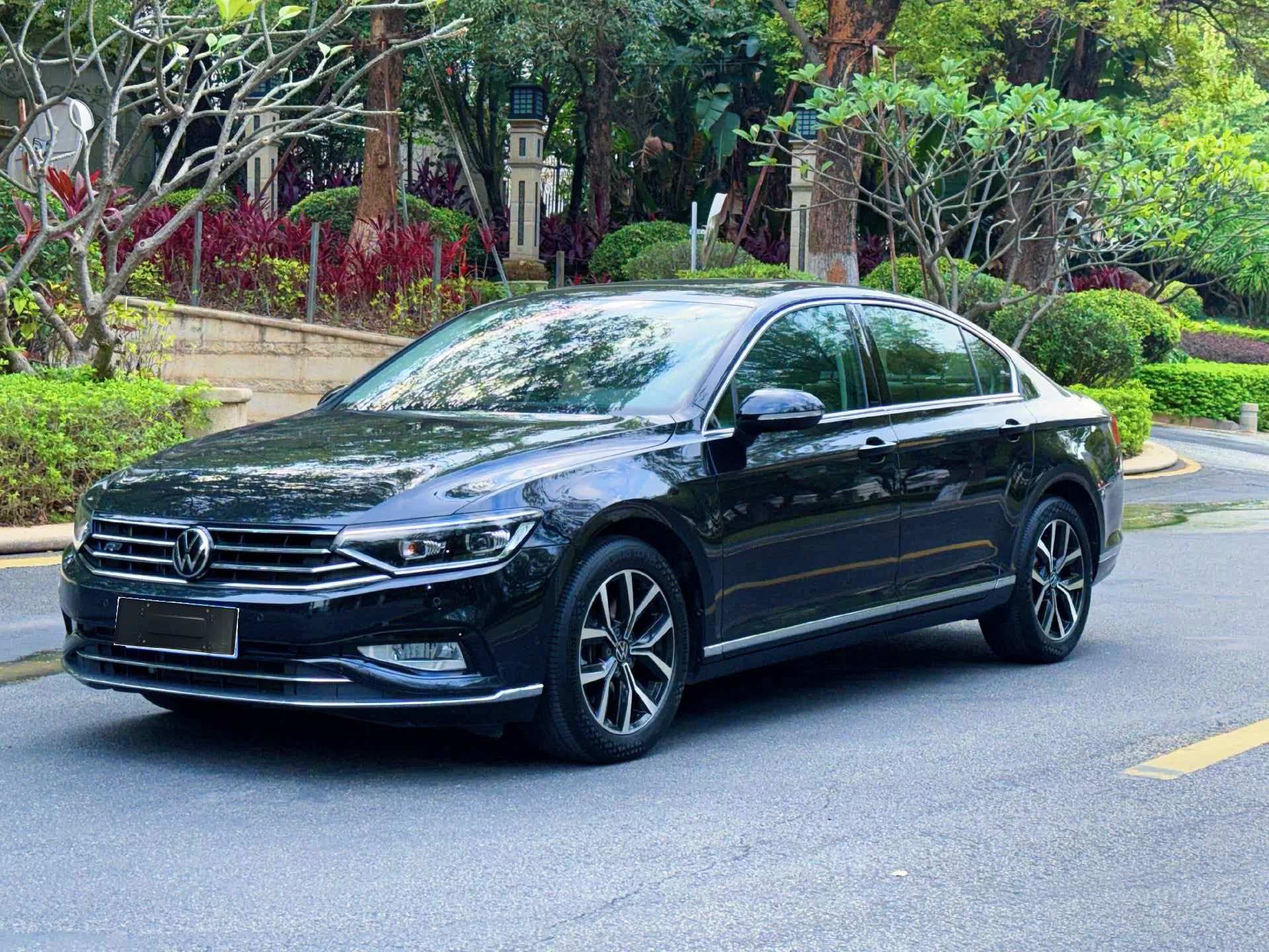 2020 Фольксваген Прошлое 330TSI DSG Лидерство Версия