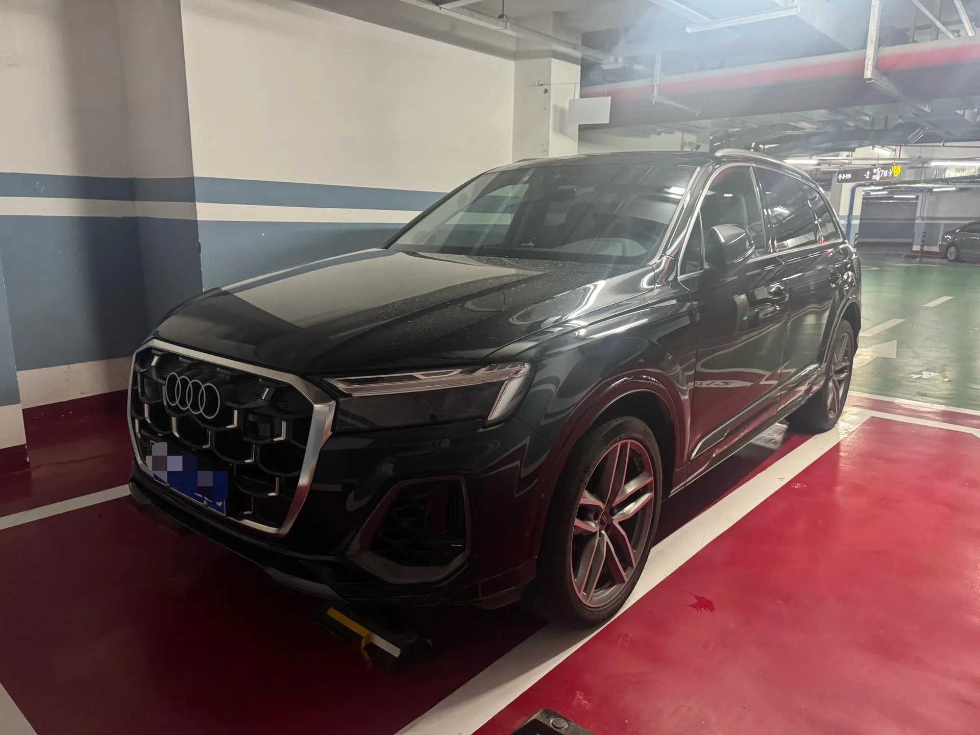 Audi Q7 (Imported) 2025 Model Year Q7 48V 3.0 TFSI 55 TFSI Quattro S line Sport Automatic Transmission