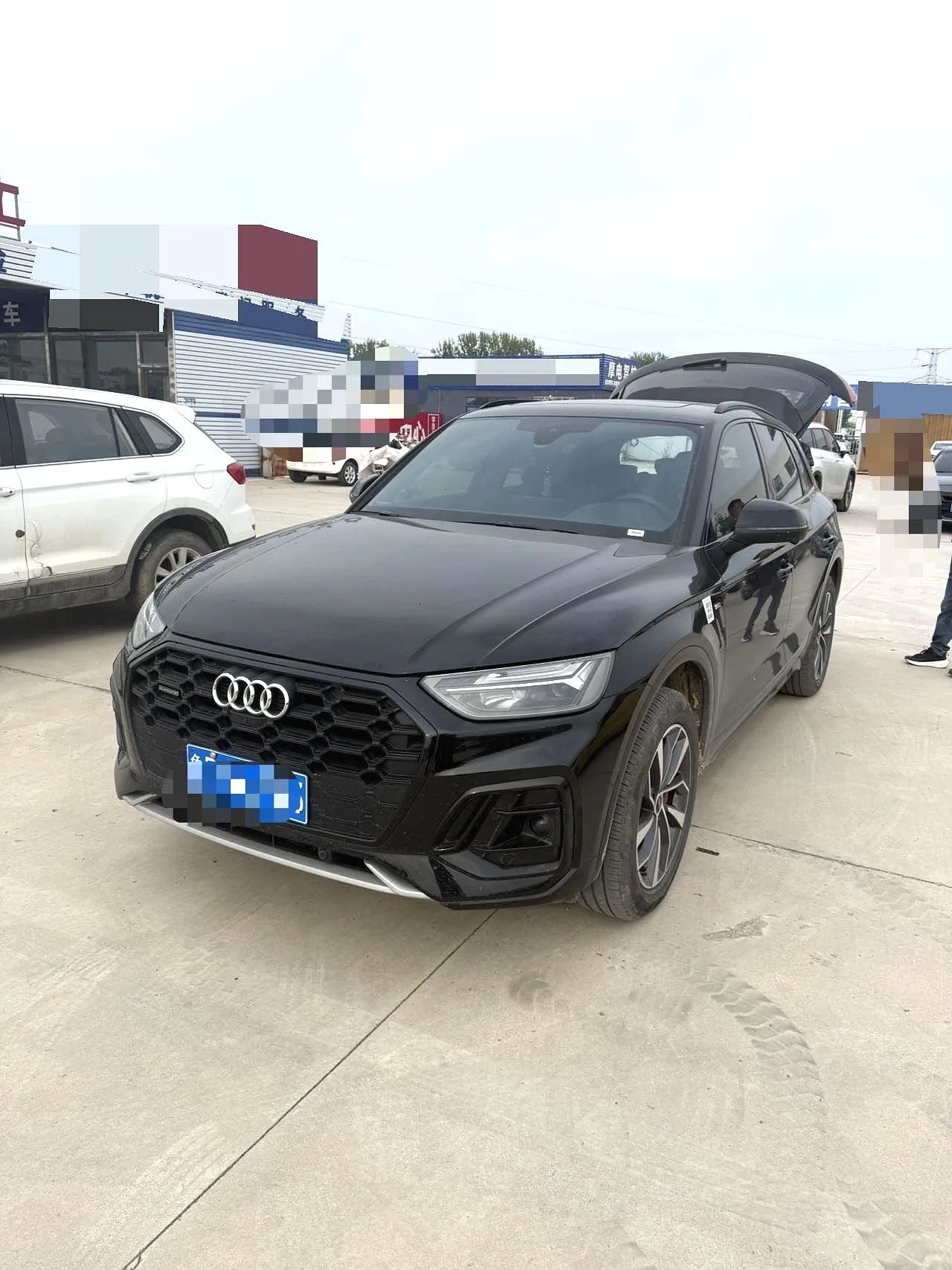 Audi 2024 Q5L 2.0TFSI 40TFSI Luxury Dynamic Automatic