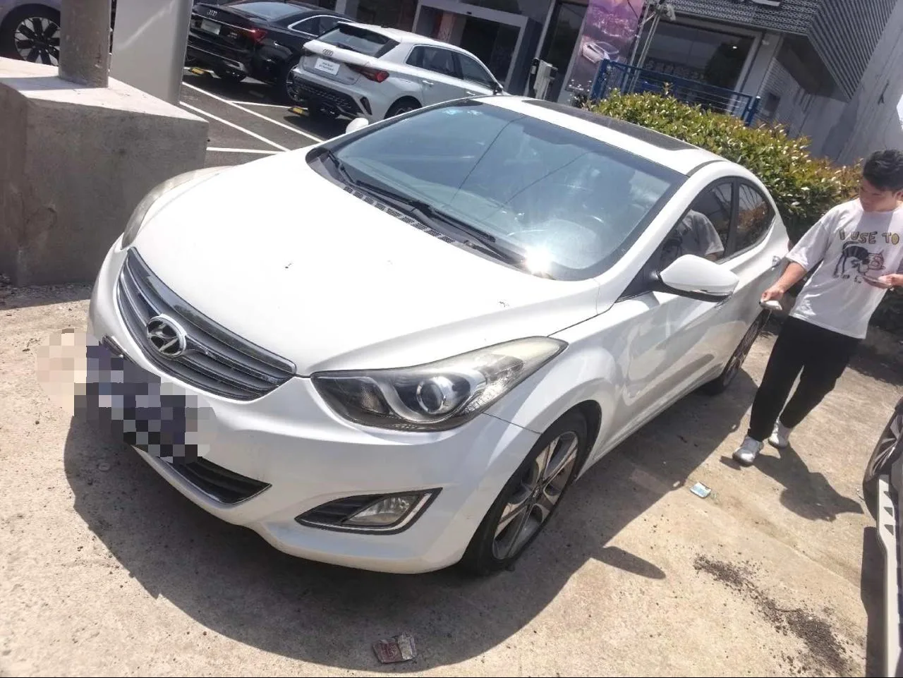 Hyundai Elantra 2013 1.6L Automatic Leading Edition