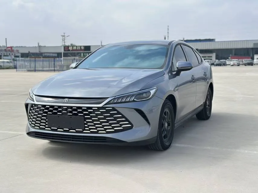 BYD 2025 Qin PLUS DM-i 1.5 CVT Intelligent Driving Edition 55KM Leading Model Automatic