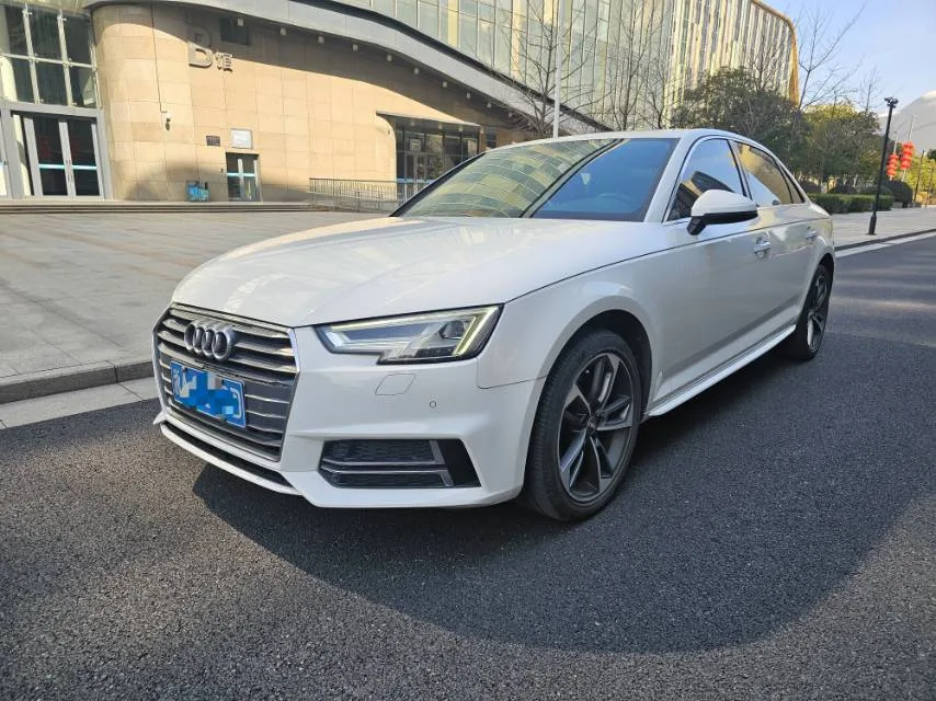 奥迪 A4L 2017 40 TFSI 进步