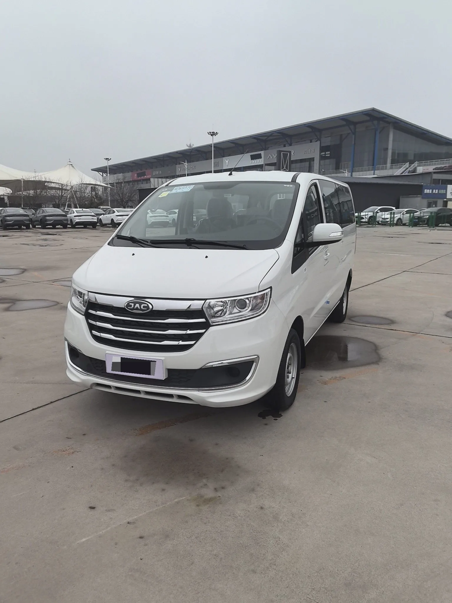 JAC 2025 Refine M3 PLUS 1.8 Classic Edition 5-Seater Manual Transmission