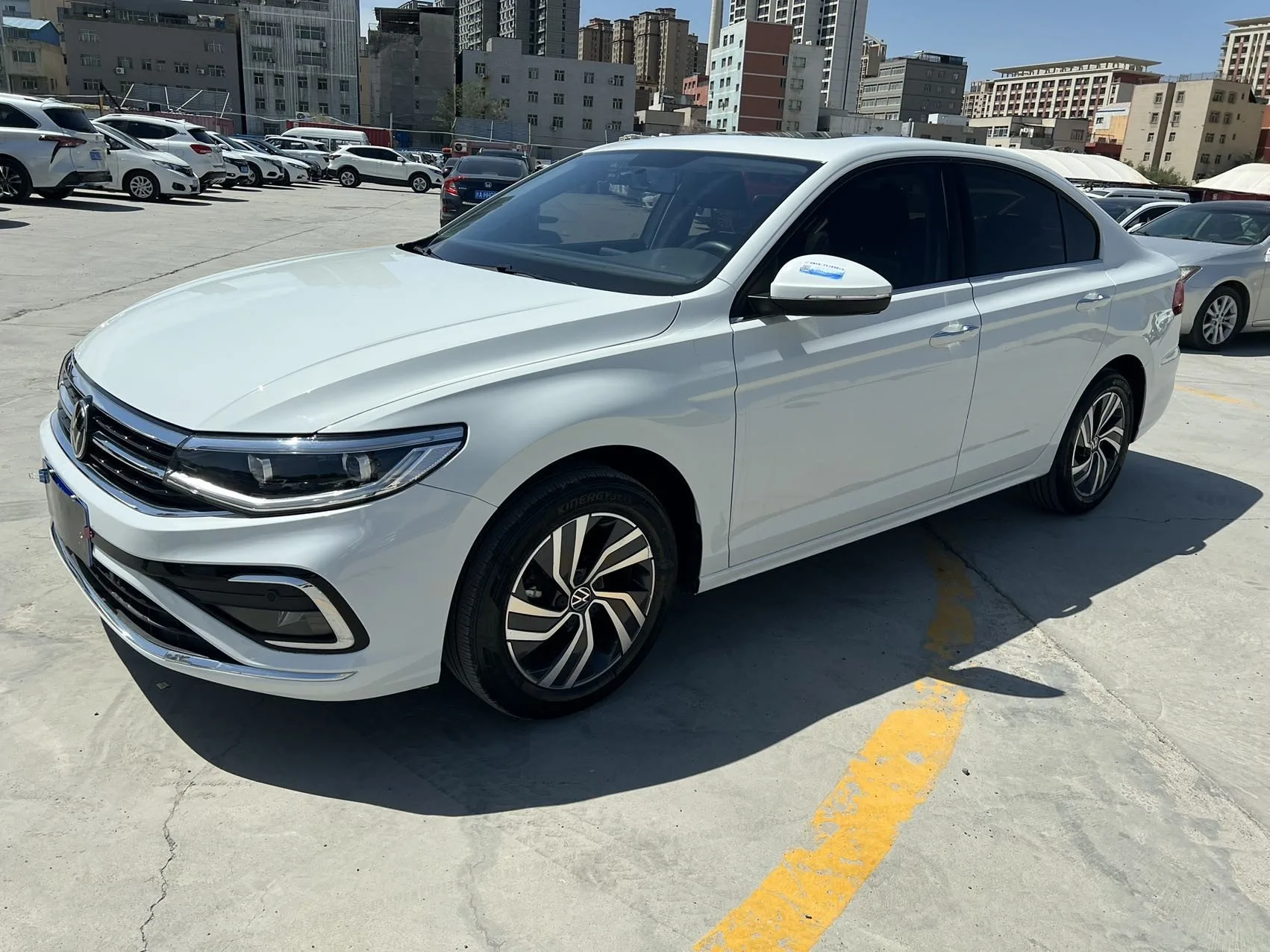 Bora 2023 200TSI DSG Smart Edition