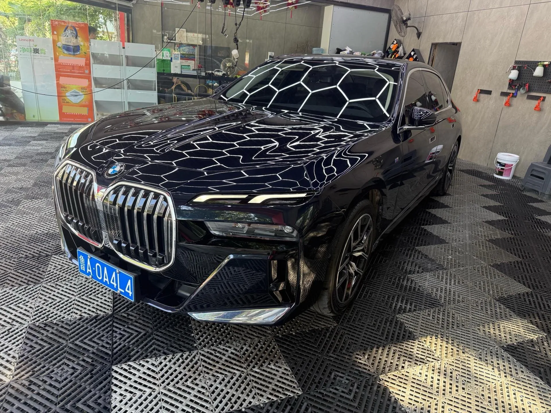BMW 7 Series (Imported) 2023 735Li 48V 3.0T Luxury Package Automatic