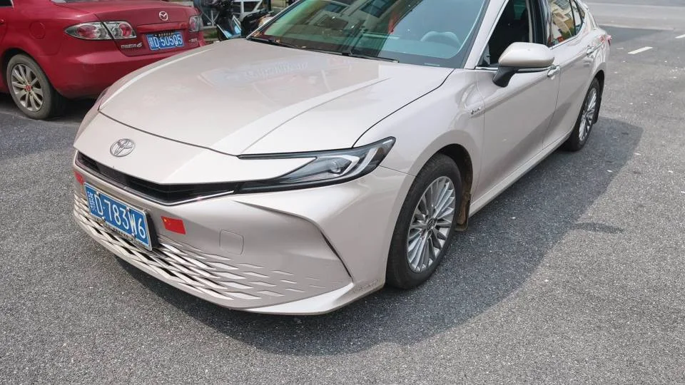 2025 Toyota Camry Hybrid 2.0HG CVT Premium Edition Automatic