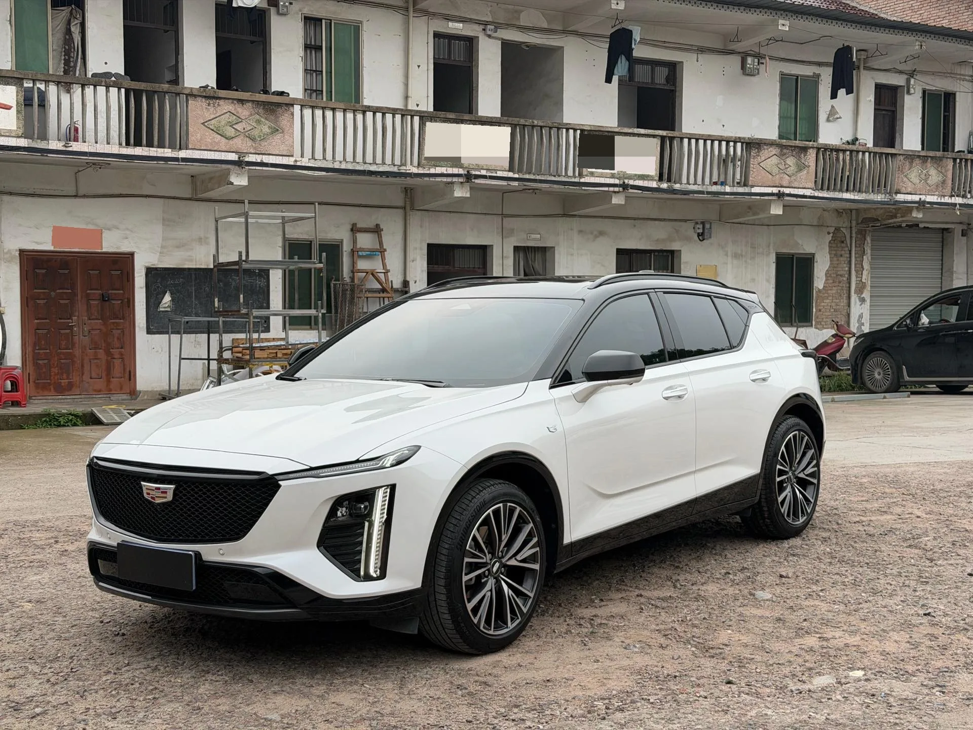 2023 Кадиллак GT4 Двадцать пять тонн Премиум