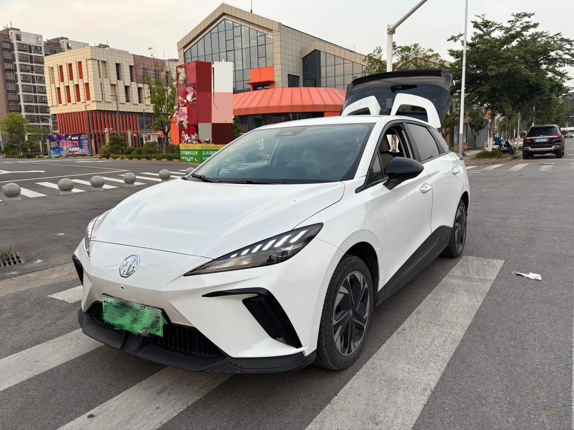 MG4 EV 2023 415km Overseas Champion Edition