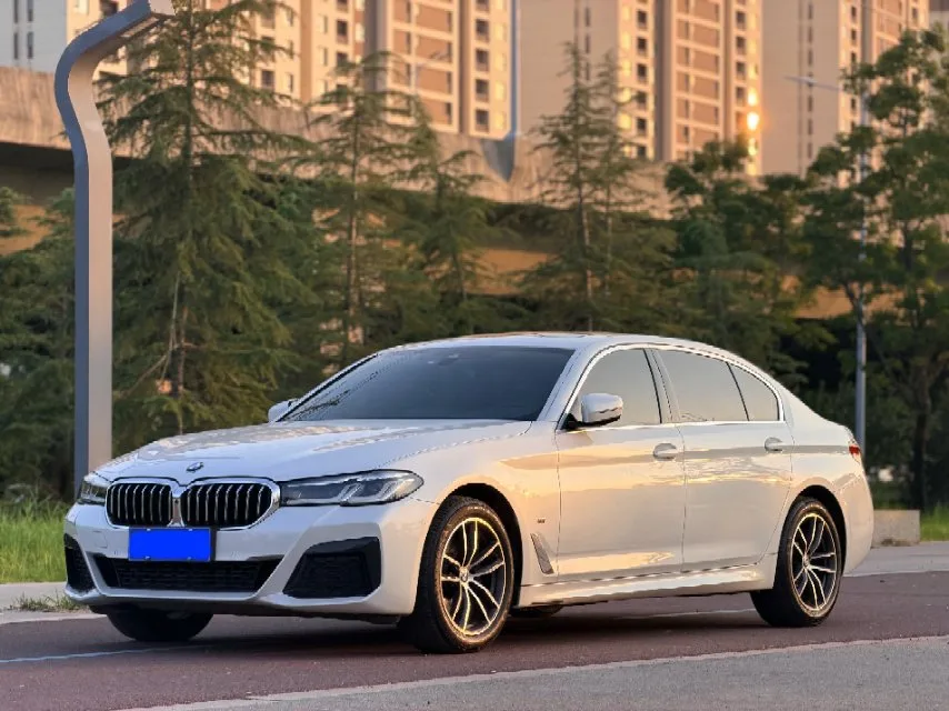 2021 BMW 5 Series 525Li M Sport Package
