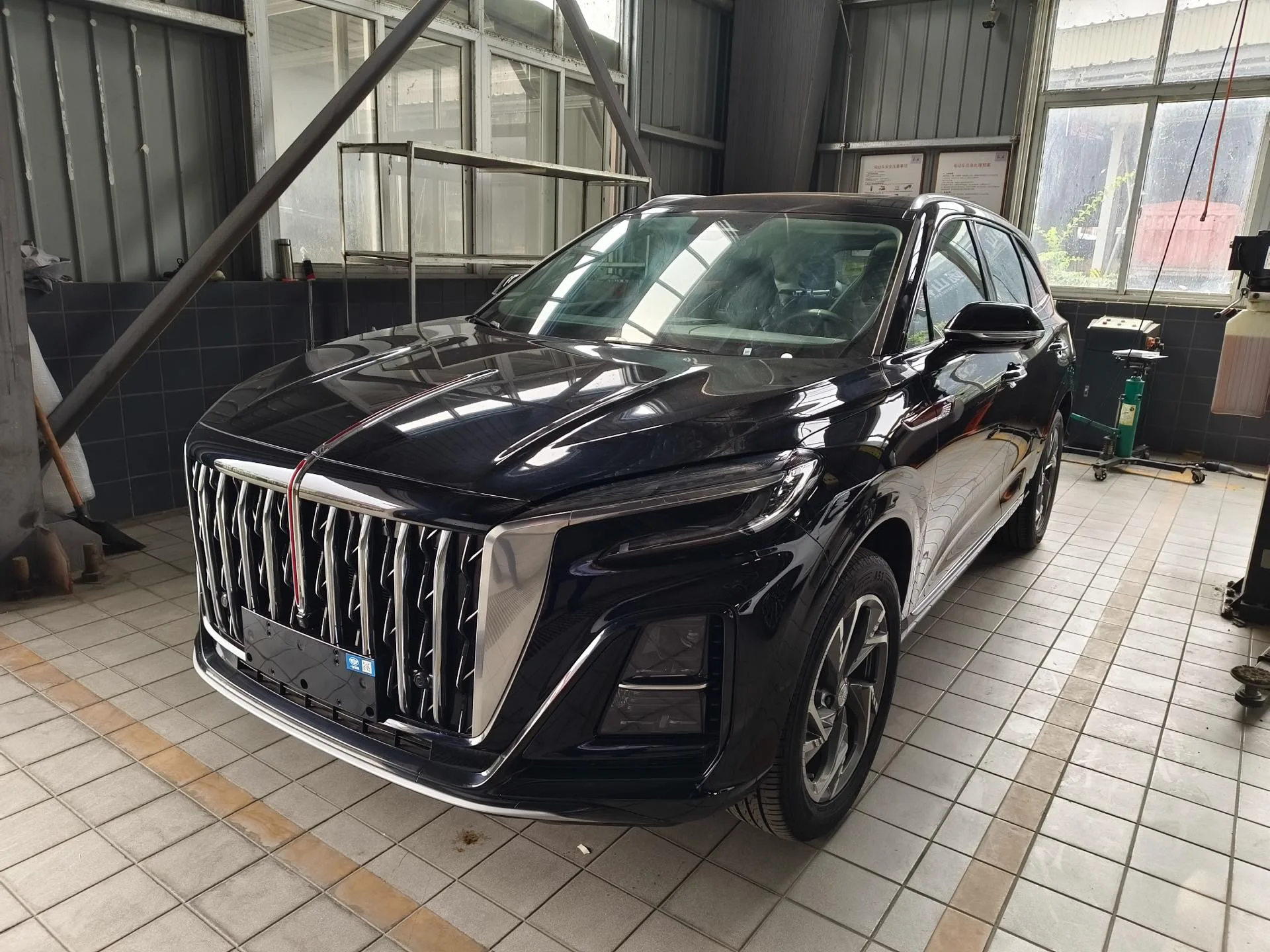 Hongqi HS3 New Energy 2024 PHEV