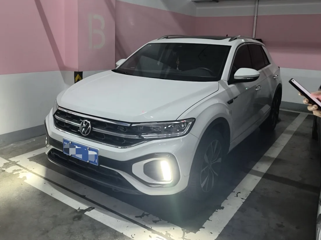 Volkswagen 2025 T-Roc 1.5TSI 300TSI 2WD Chenguang Edition Automatic