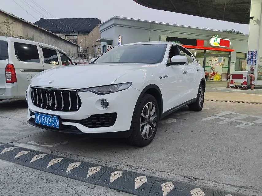 2021 Levante 3.0T Standard