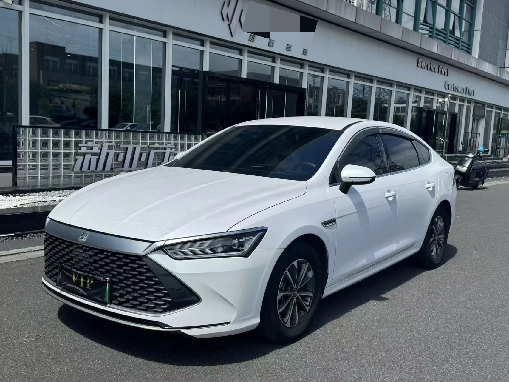 Qin PLUS 2021 DM-i 55KM Premium Edition