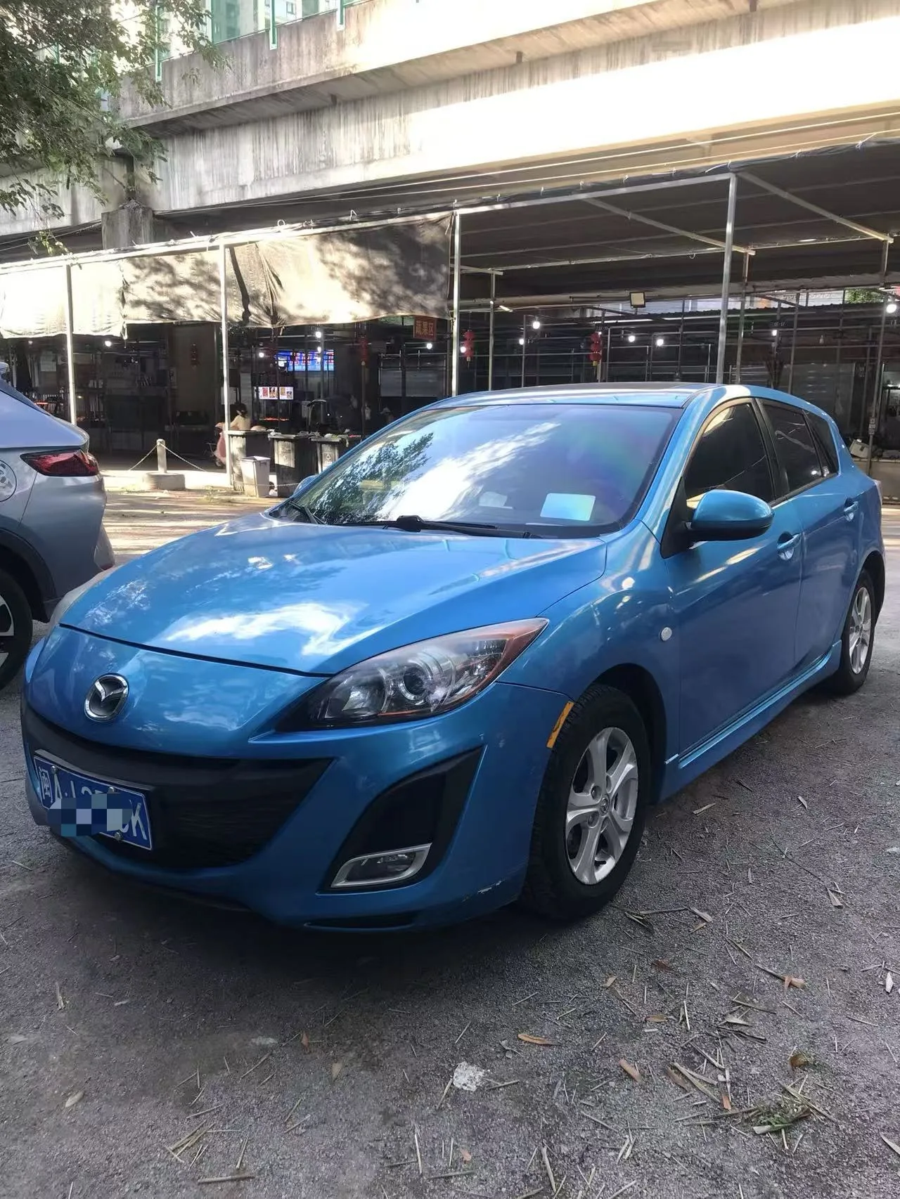 Mazda3 Axela 2012 Hatchback 1.6L Automatic Elite