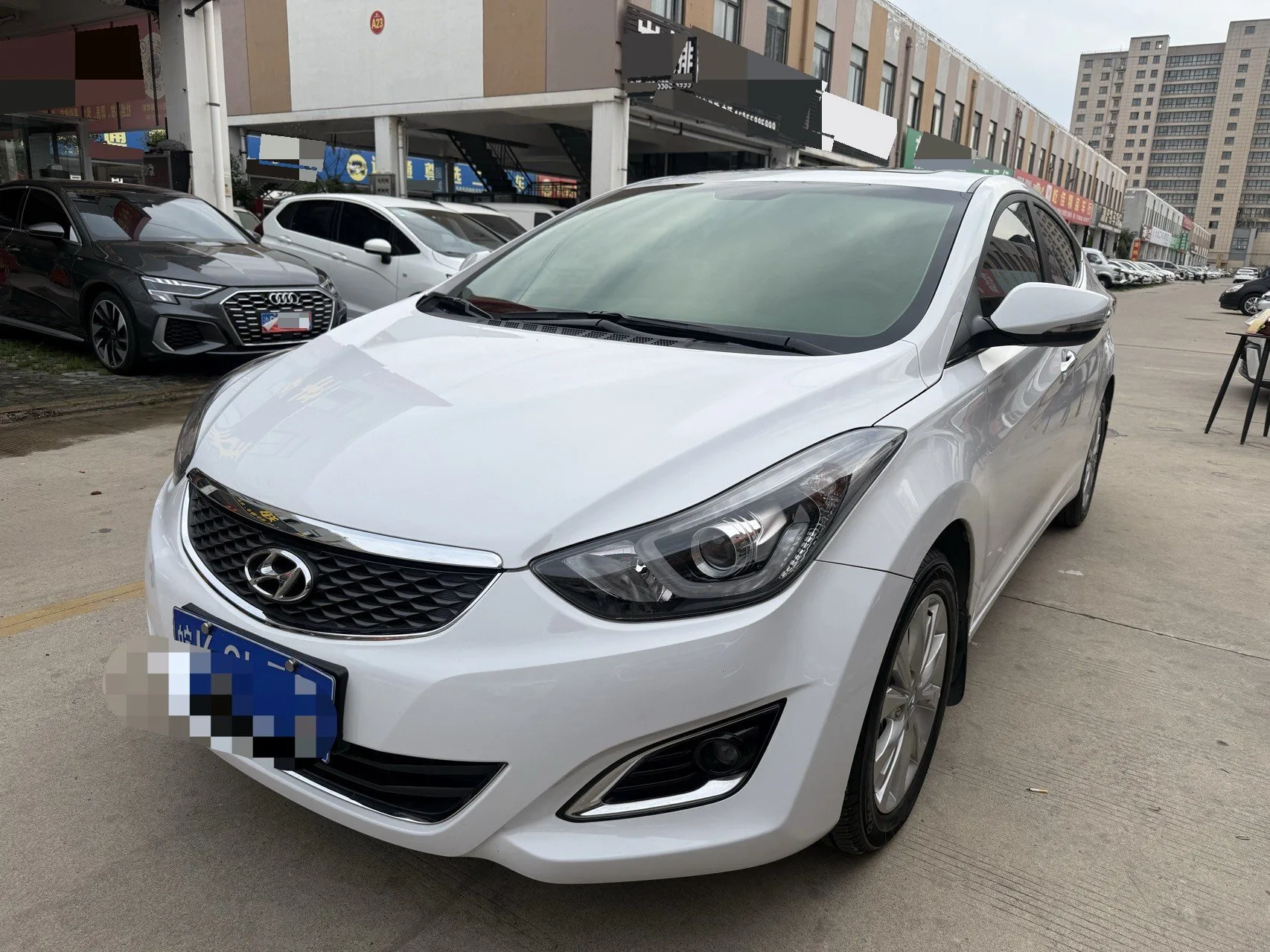 Hyundai Elantra 2016 1.6L Automatic Premium Edition