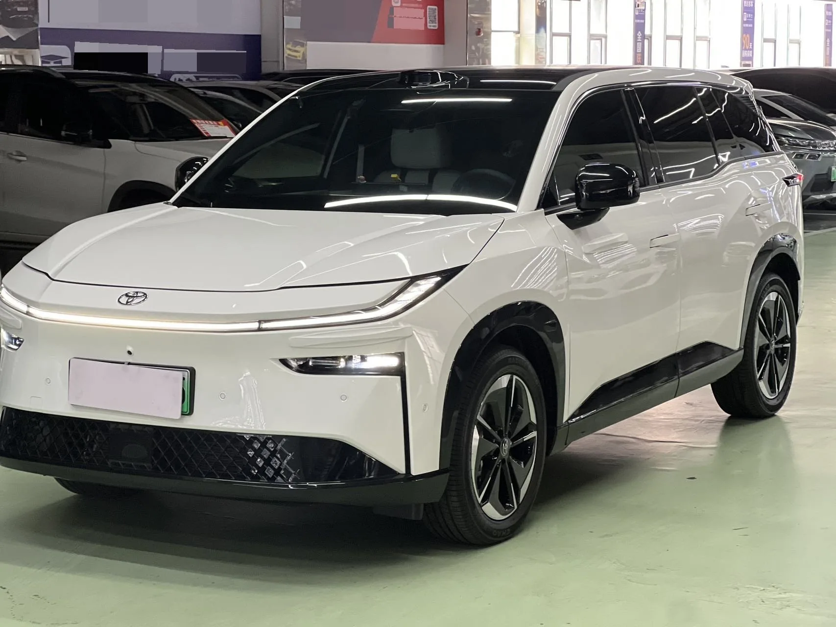2025 Toyota Platina 3X 520 Pro Advanced Intelligent Driving Edition (Automatic Transmission)
