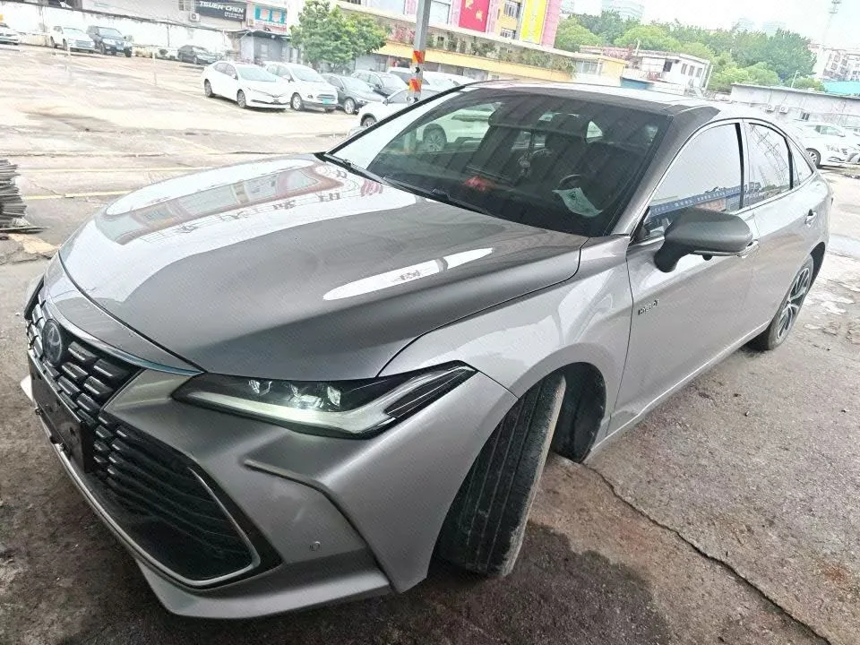 2022 Toyota Avalon Hybrid 2.5L Luxury Edition